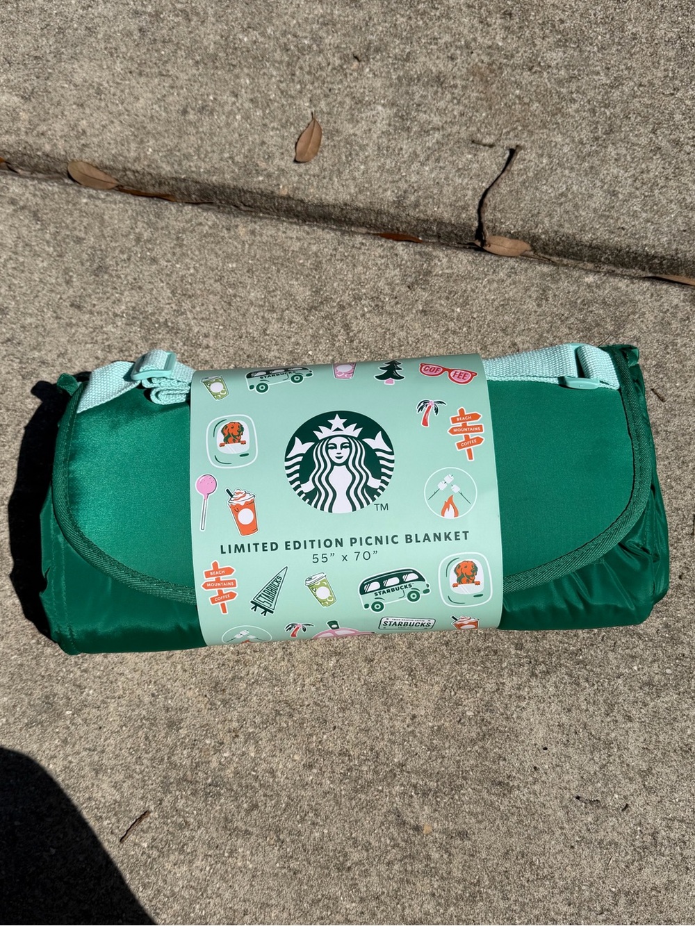 Starbucks Summer Limited Edition Roll-Up Picnic Blanket Mat